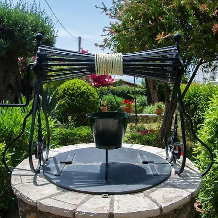 빌라 Emmy 팔레오카스트리차